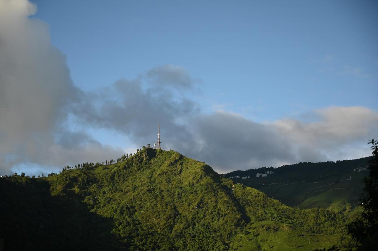 Taj Chia Kutir Resort & Spa Darjeeling Kurseong Exterior photo