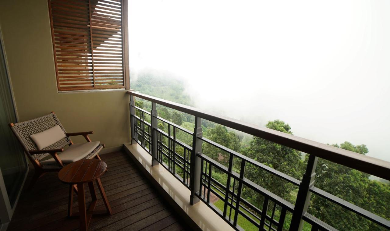 Taj Chia Kutir Resort & Spa Darjeeling Kurseong Exterior photo